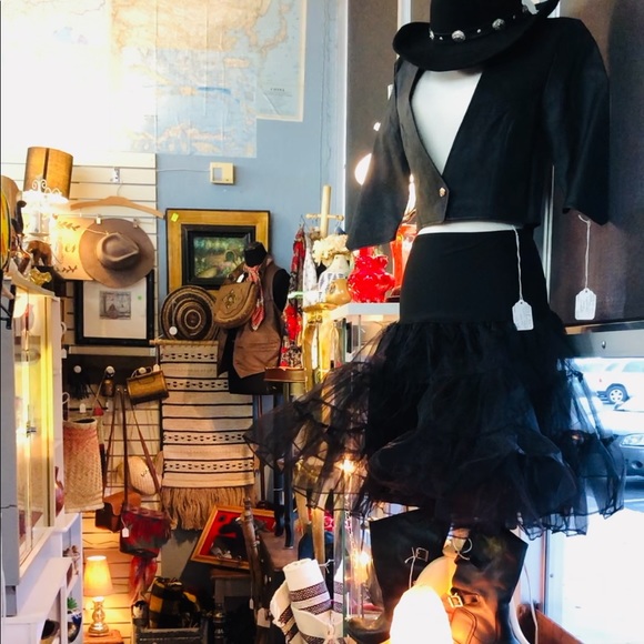 “OFFERS ACCEPTED” - Picture 11 of 15